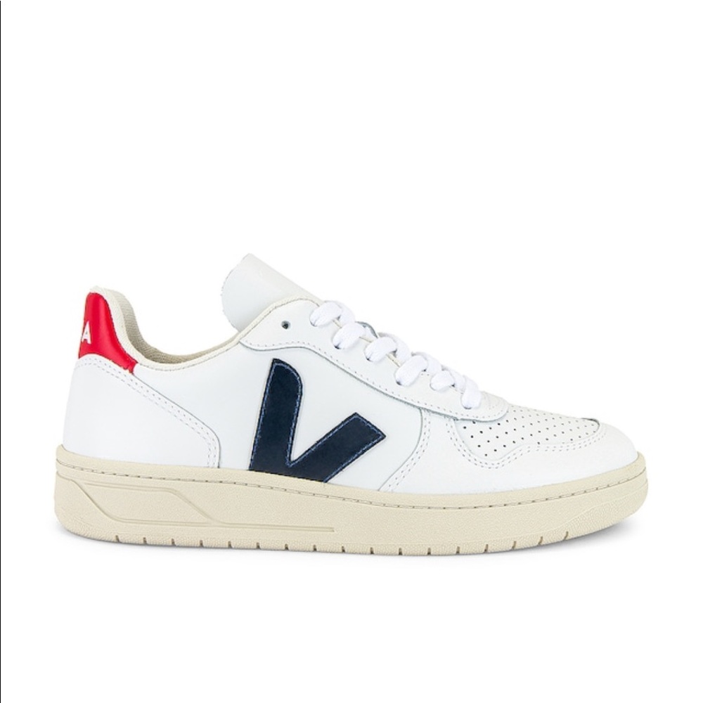 Veja V-10 Sneaker